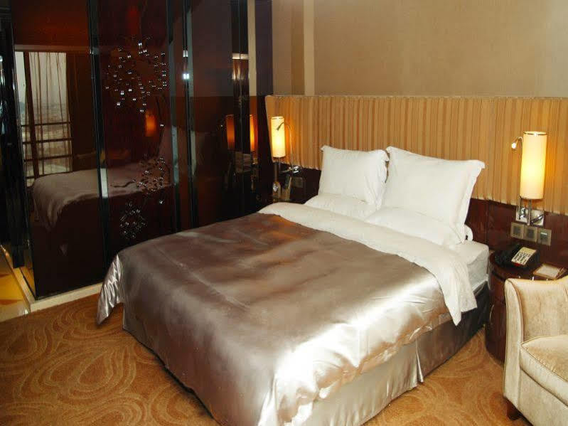 Hotel Fortune Shunde Exterior photo